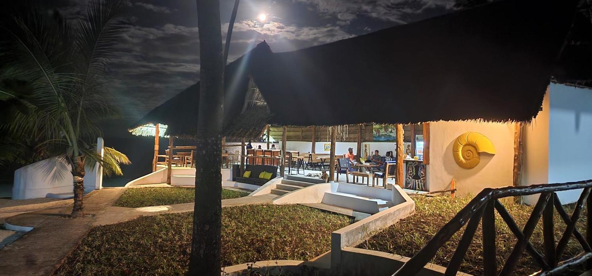 Nautilus Boutique Hotel Уроа Екстер'єр фото